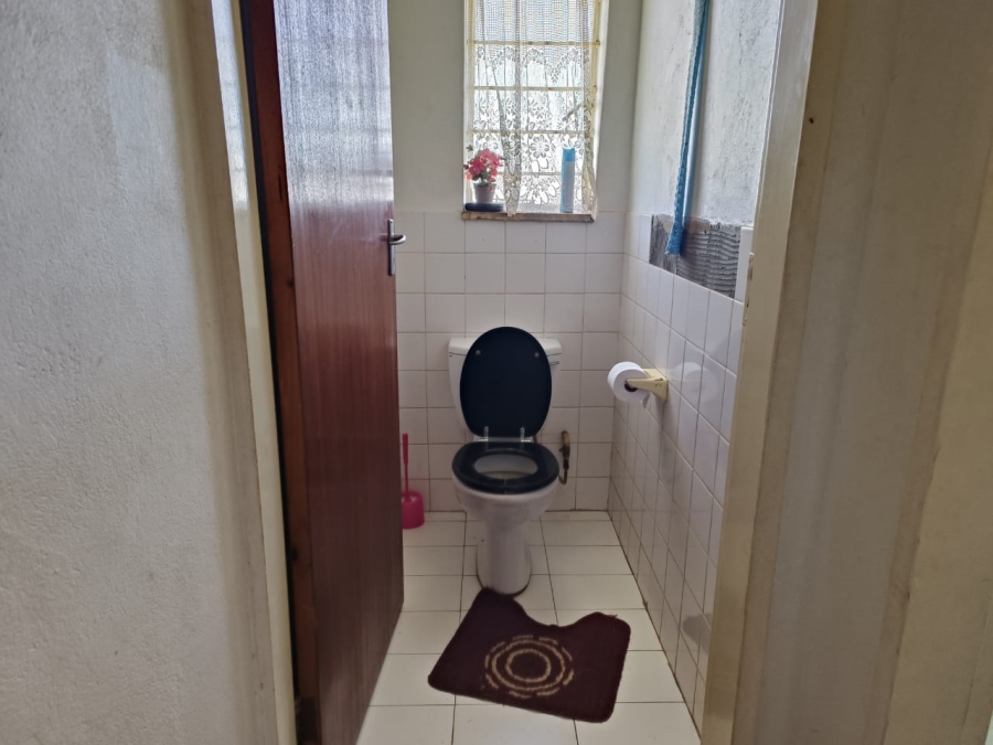 4 Bedroom Property for Sale in Hillside Gauteng