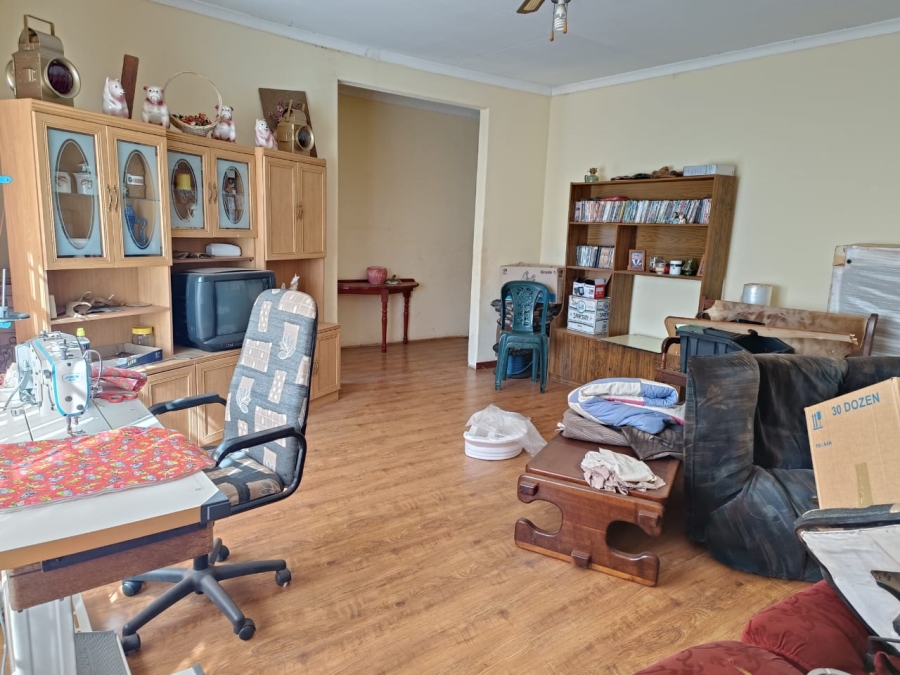 4 Bedroom Property for Sale in Hillside Gauteng