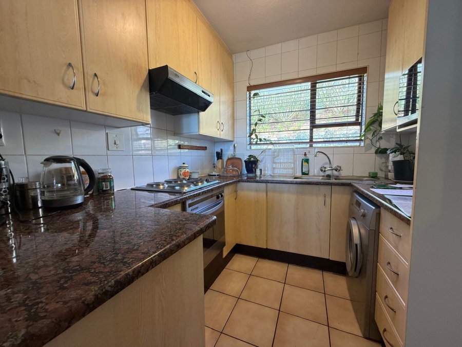 2 Bedroom Property for Sale in Constantia Kloof Gauteng