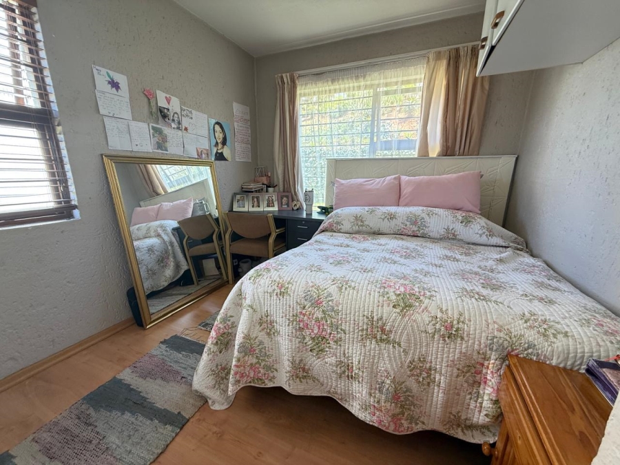 2 Bedroom Property for Sale in Constantia Kloof Gauteng