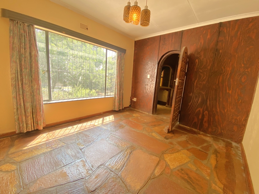 4 Bedroom Property for Sale in Wilro Park Gauteng