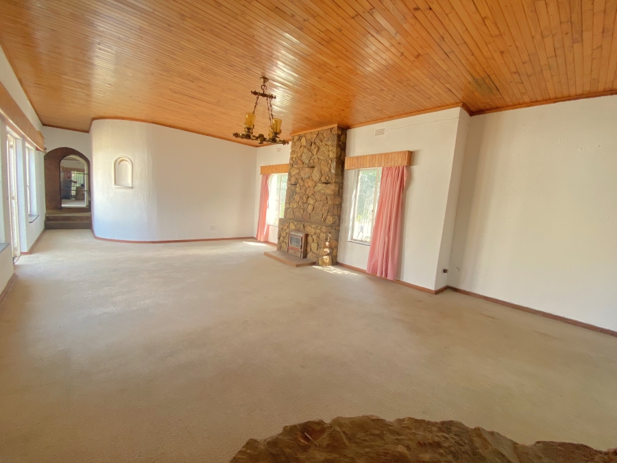 4 Bedroom Property for Sale in Wilro Park Gauteng