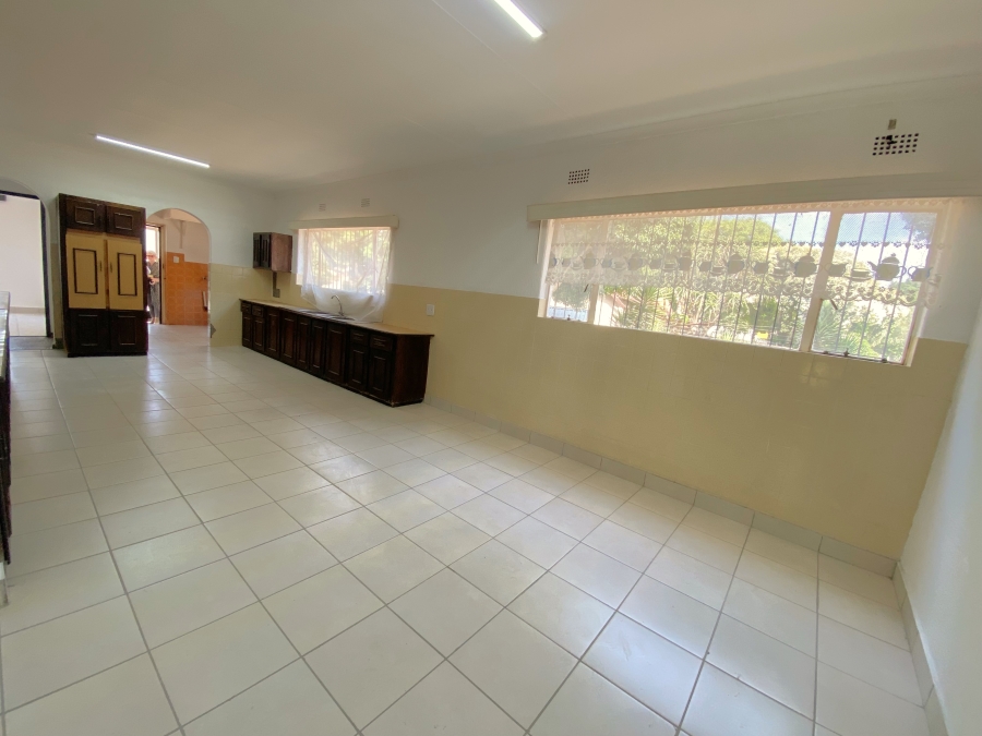 4 Bedroom Property for Sale in Wilro Park Gauteng