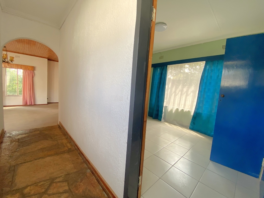 4 Bedroom Property for Sale in Wilro Park Gauteng