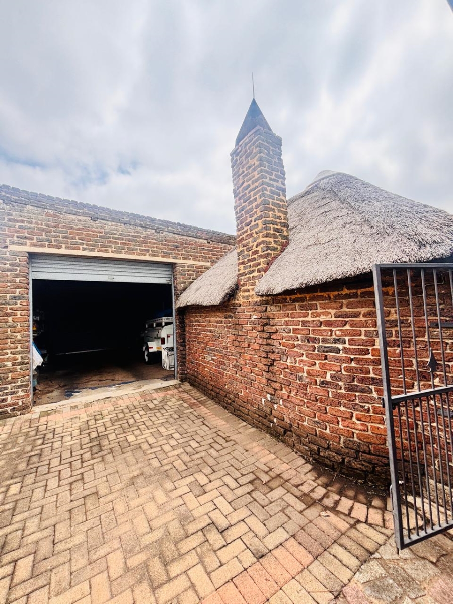 3 Bedroom Property for Sale in Krugersdorp West Gauteng