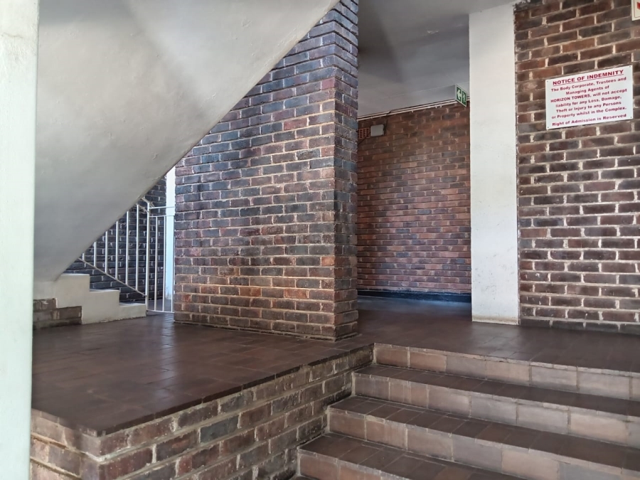 1 Bedroom Property for Sale in Horison Gauteng