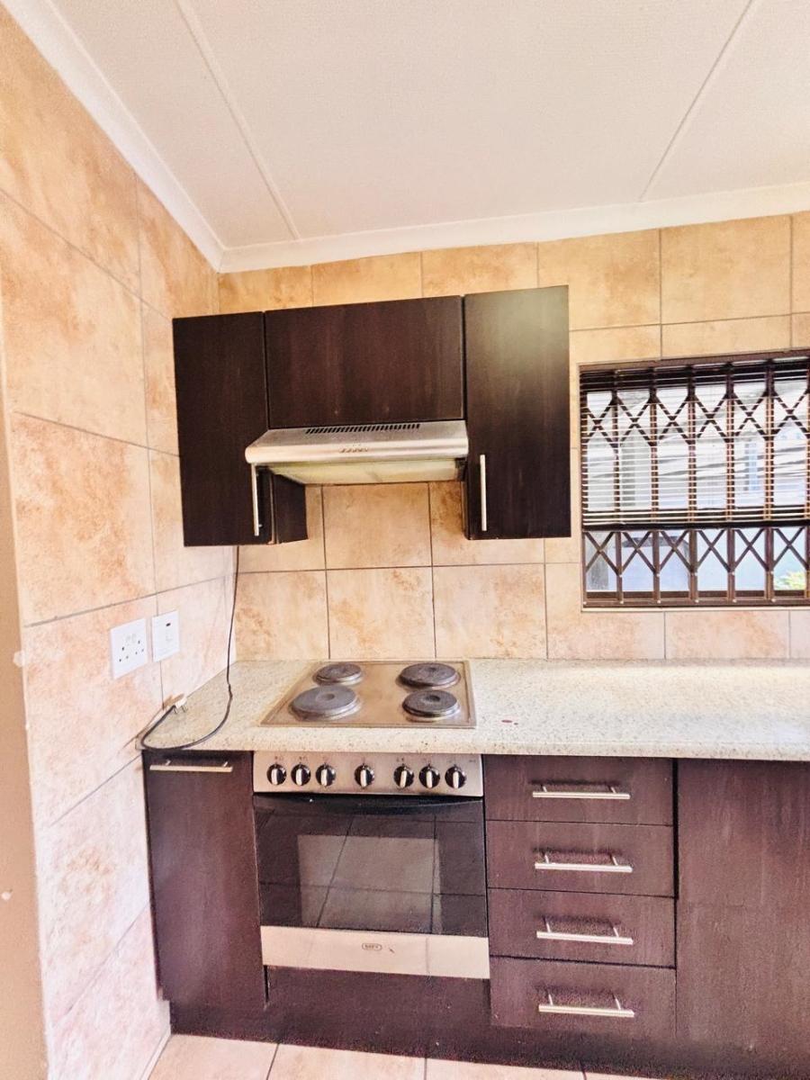 6 Bedroom Property for Sale in Krugersdorp West Gauteng