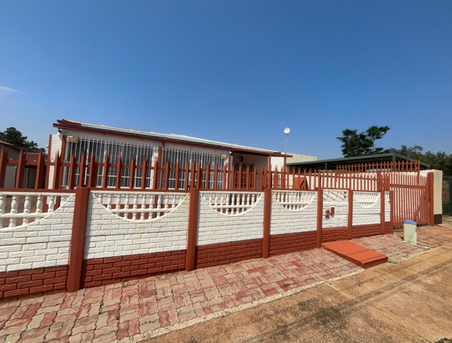 3 Bedroom Property for Sale in Krugersdorp West Gauteng