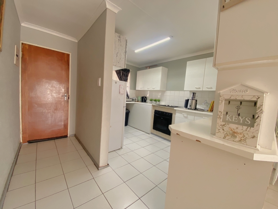 2 Bedroom Property for Sale in Krugersdorp North Gauteng