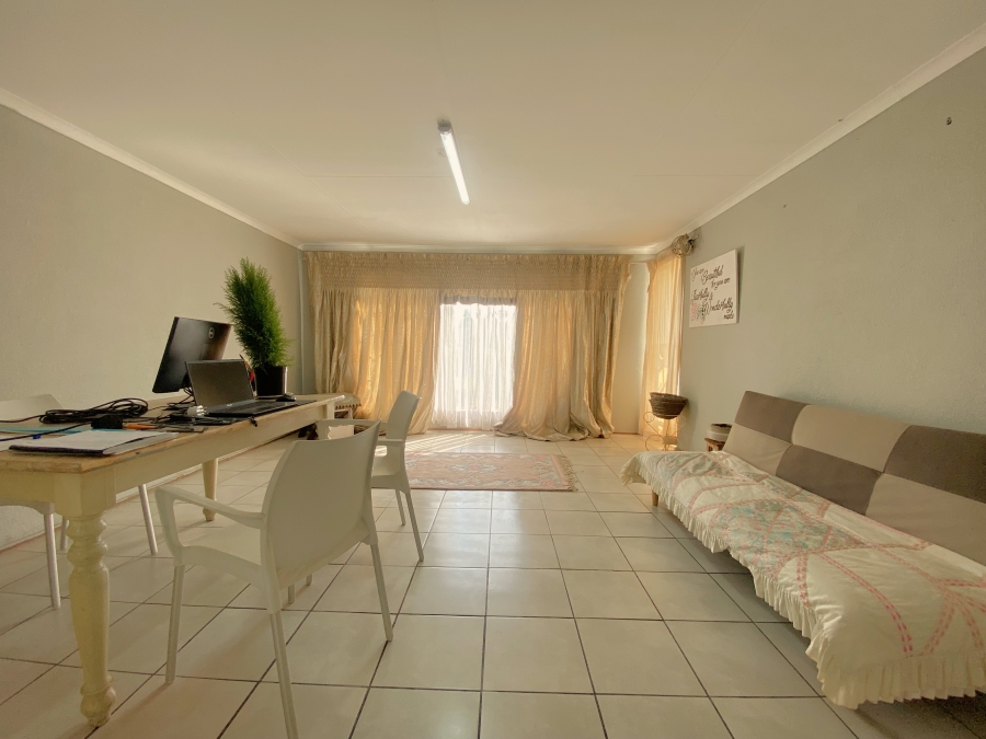 2 Bedroom Property for Sale in Krugersdorp North Gauteng