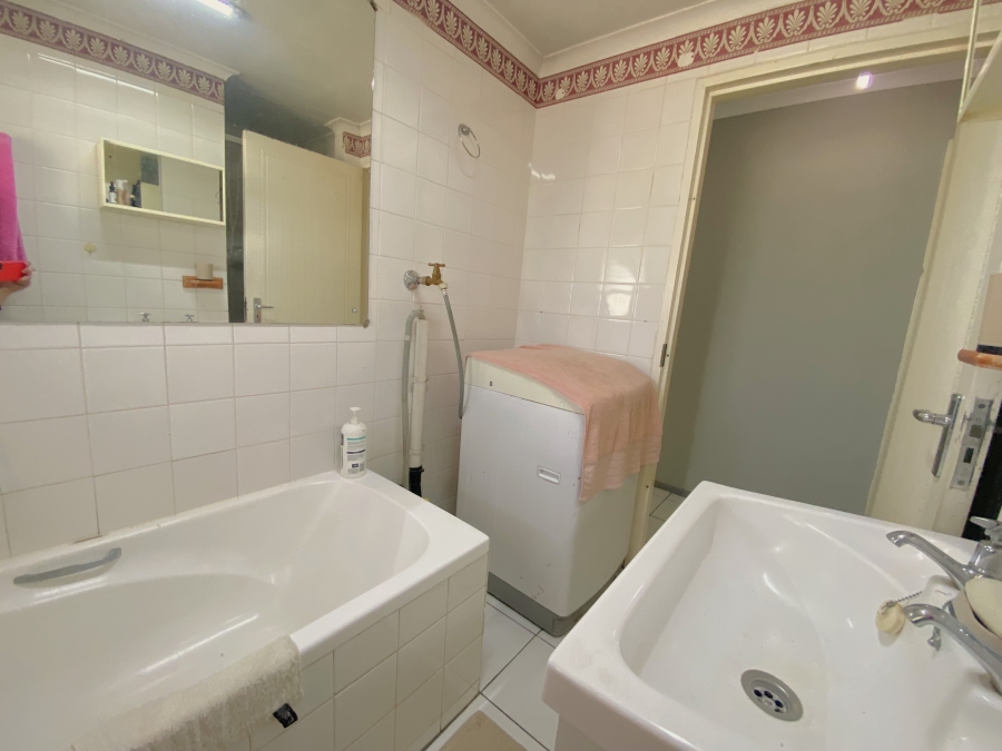 2 Bedroom Property for Sale in Krugersdorp North Gauteng