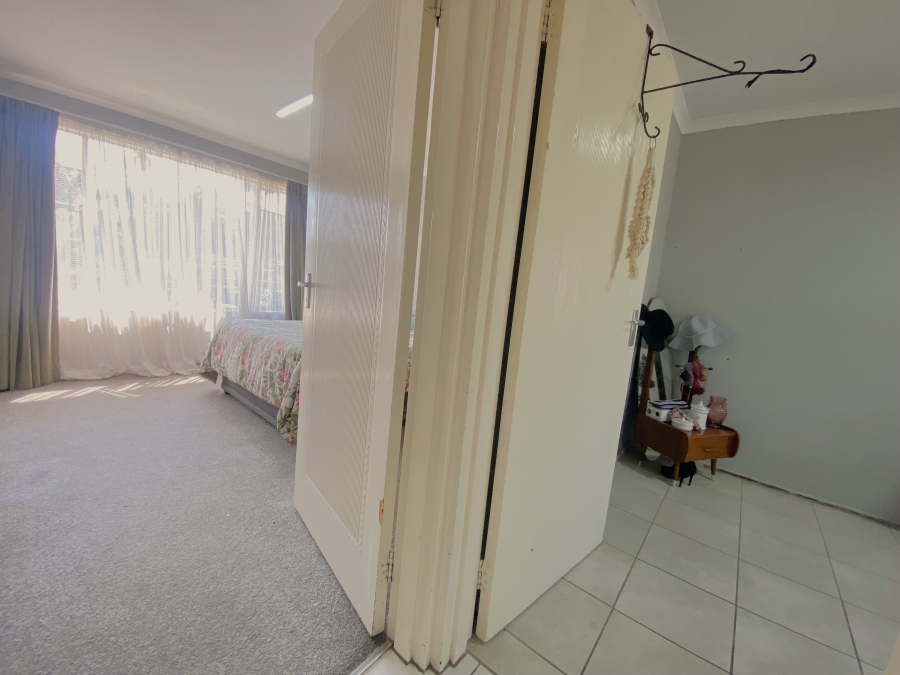 2 Bedroom Property for Sale in Krugersdorp North Gauteng