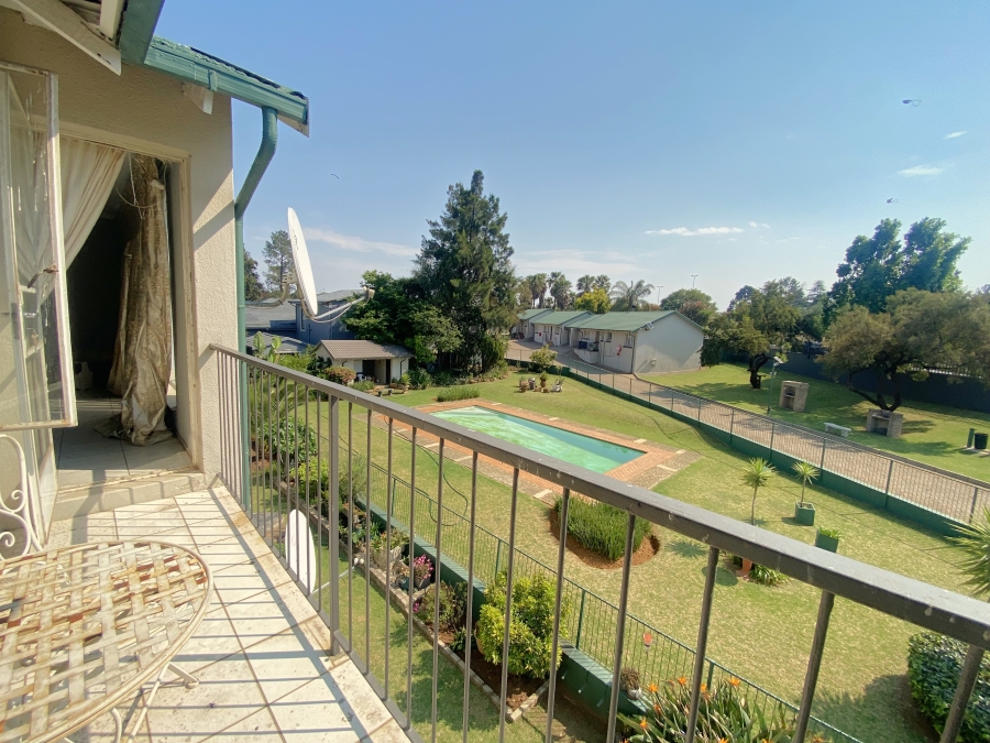 2 Bedroom Property for Sale in Krugersdorp North Gauteng