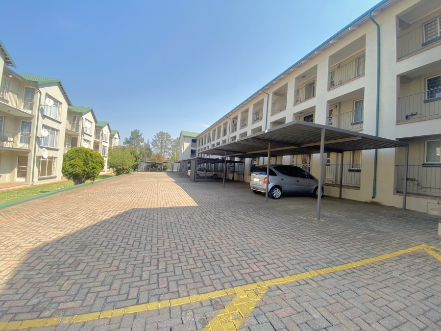 2 Bedroom Property for Sale in Krugersdorp North Gauteng