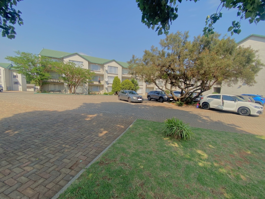 2 Bedroom Property for Sale in Krugersdorp North Gauteng