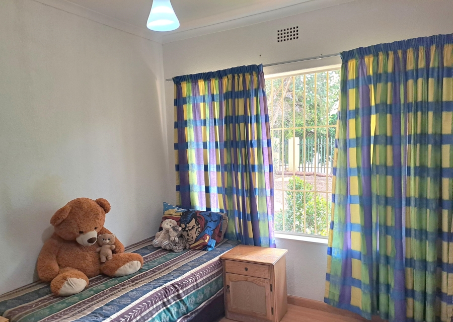 3 Bedroom Property for Sale in Wilro Park Gauteng