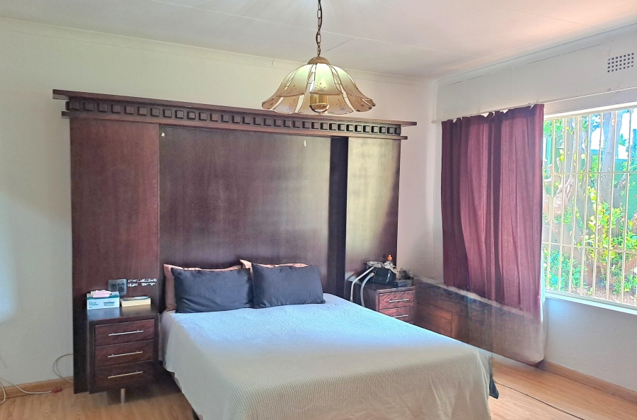 3 Bedroom Property for Sale in Wilro Park Gauteng