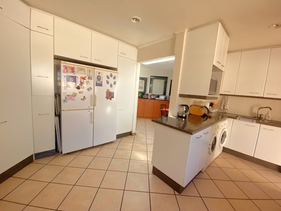 3 Bedroom Property for Sale in Monument Gauteng