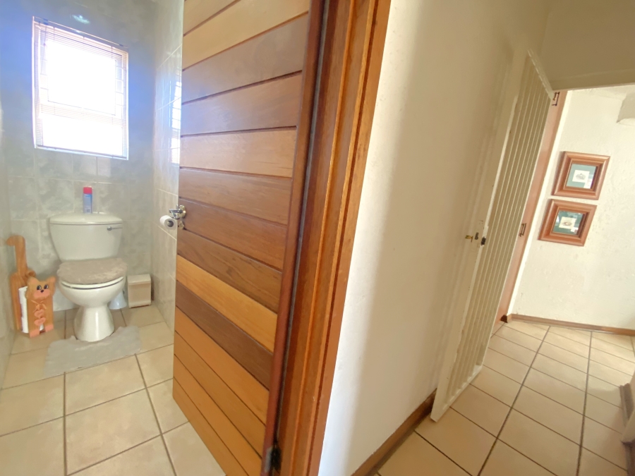 3 Bedroom Property for Sale in Monument Gauteng