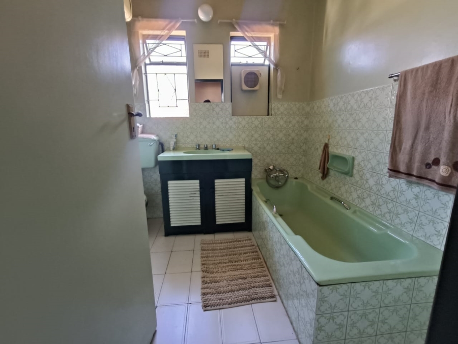 4 Bedroom Property for Sale in Homelake Gauteng