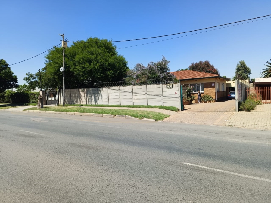 4 Bedroom Property for Sale in Homelake Gauteng
