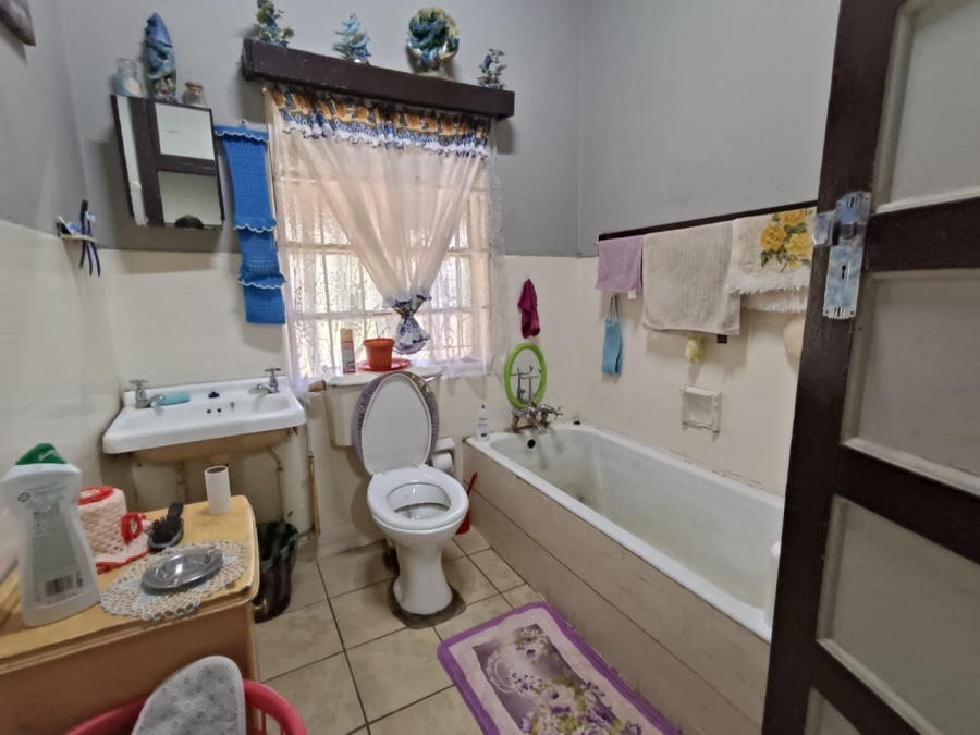 4 Bedroom Property for Sale in Homelake Gauteng