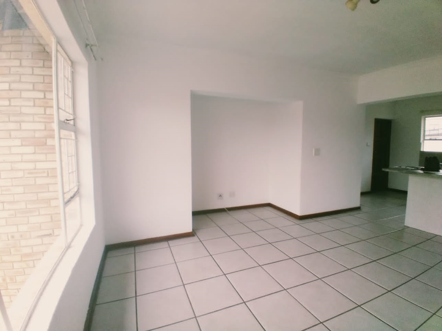 2 Bedroom Property for Sale in Fairland Gauteng