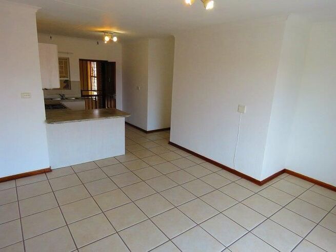 2 Bedroom Property for Sale in Fairland Gauteng