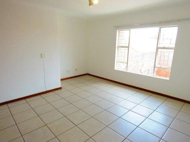 2 Bedroom Property for Sale in Fairland Gauteng