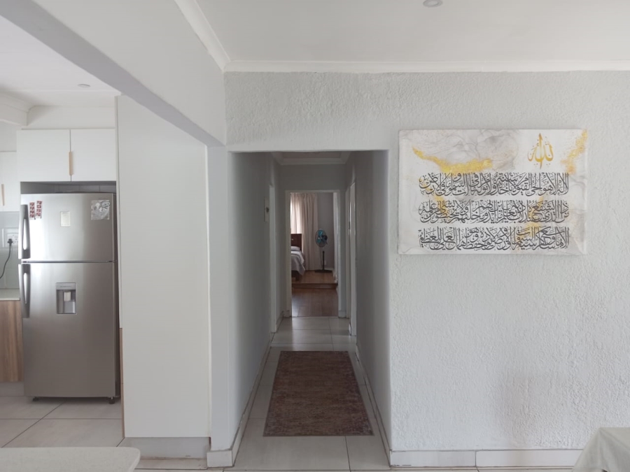 4 Bedroom Property for Sale in Sophiatown Gauteng