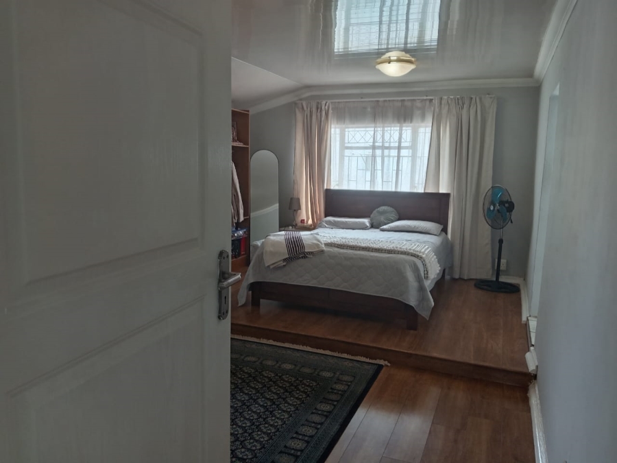 4 Bedroom Property for Sale in Sophiatown Gauteng