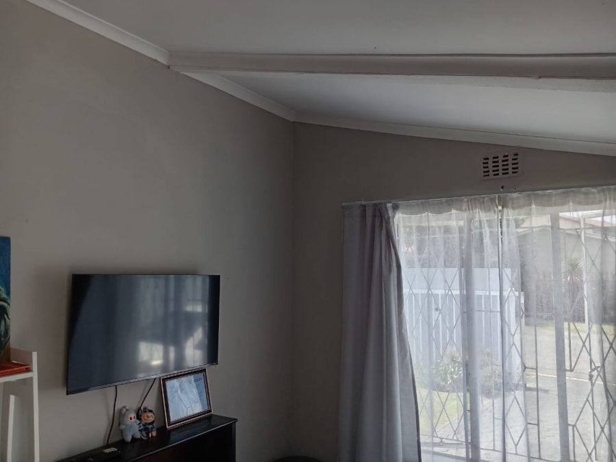 4 Bedroom Property for Sale in Sophiatown Gauteng