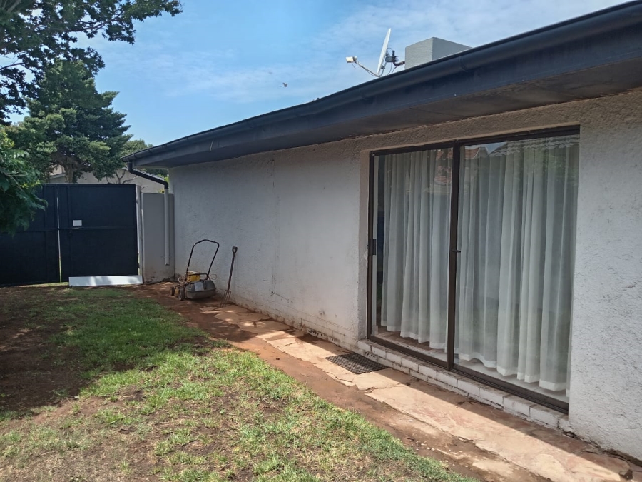 4 Bedroom Property for Sale in Sophiatown Gauteng