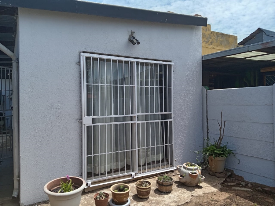 4 Bedroom Property for Sale in Sophiatown Gauteng