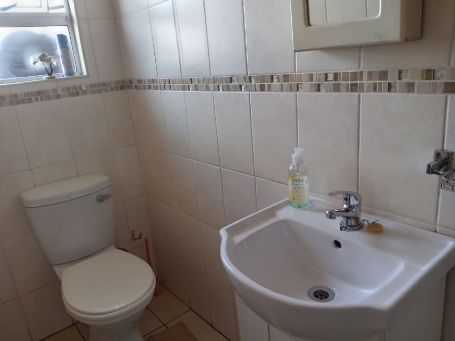 4 Bedroom Property for Sale in Sophiatown Gauteng