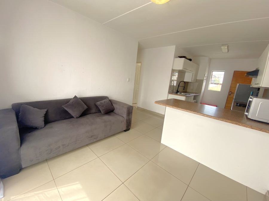 2 Bedroom Property for Sale in Weltevreden Park Gauteng