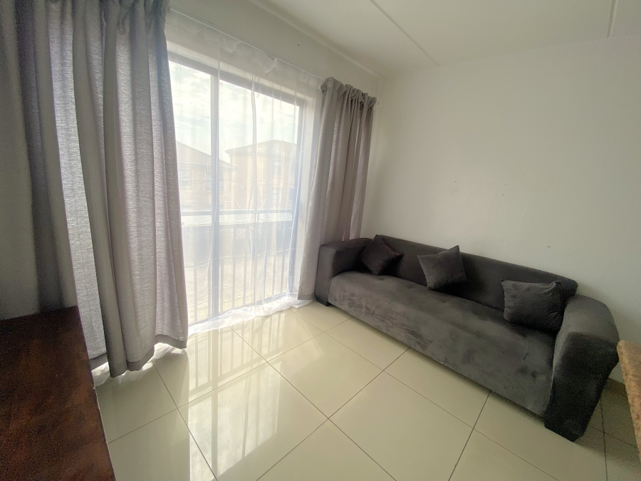 2 Bedroom Property for Sale in Weltevreden Park Gauteng