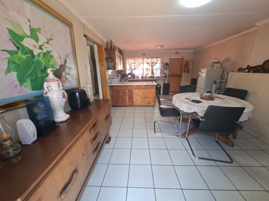 5 Bedroom Property for Sale in Krugersdorp North Gauteng
