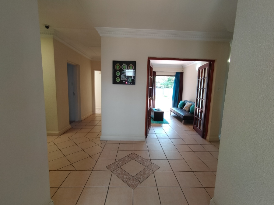 4 Bedroom Property for Sale in Florida Park Gauteng