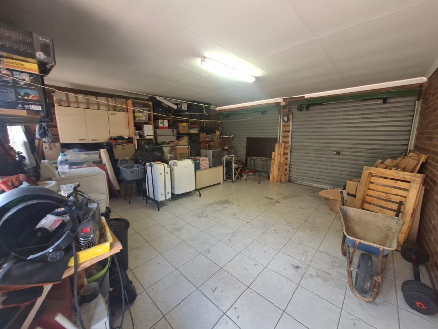 3 Bedroom Property for Sale in Noordheuwel Gauteng