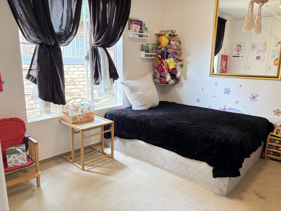 2 Bedroom Property for Sale in Honeydew Ridge Gauteng