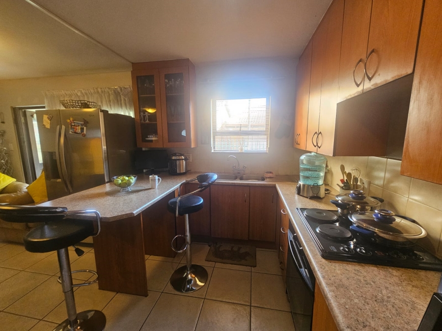 2 Bedroom Property for Sale in Randpoort Gauteng