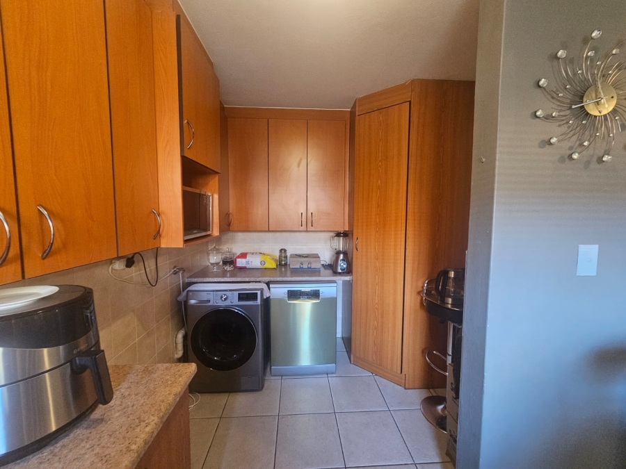 2 Bedroom Property for Sale in Randpoort Gauteng