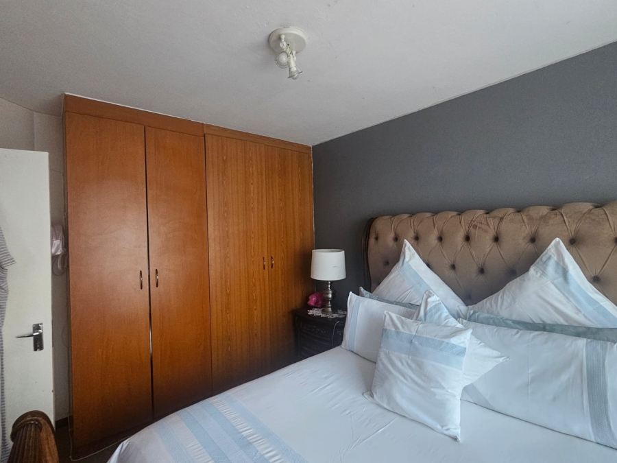 2 Bedroom Property for Sale in Randpoort Gauteng