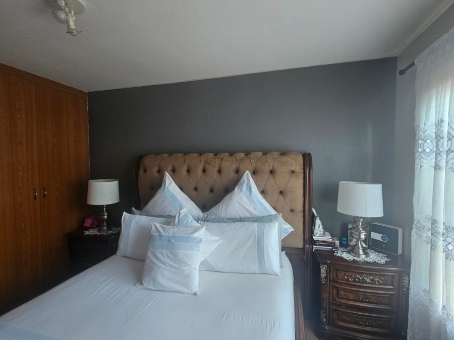 2 Bedroom Property for Sale in Randpoort Gauteng