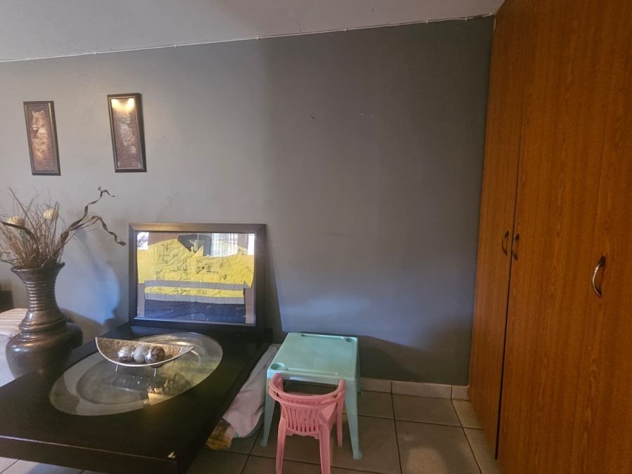 2 Bedroom Property for Sale in Randpoort Gauteng