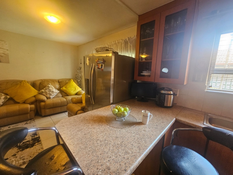 2 Bedroom Property for Sale in Randpoort Gauteng