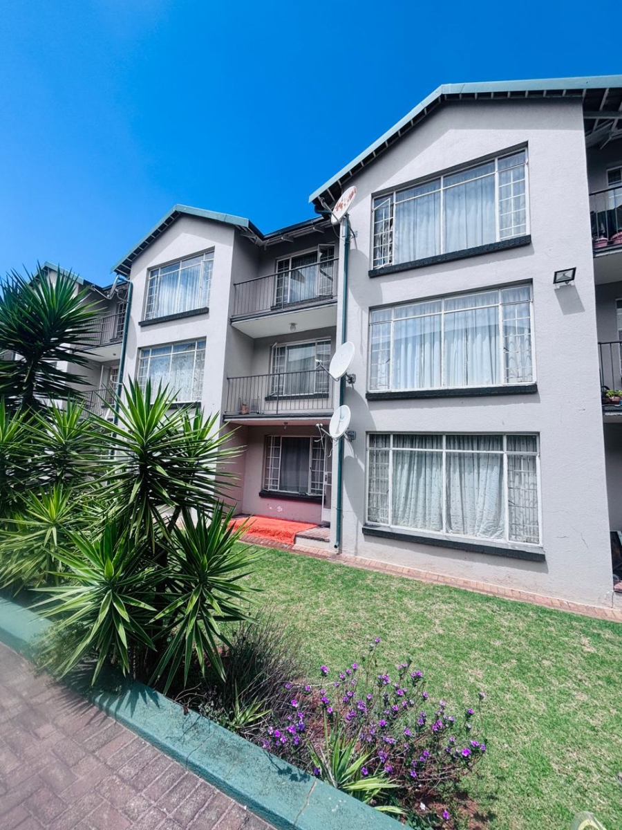 1 Bedroom Property for Sale in Krugersdorp North Gauteng