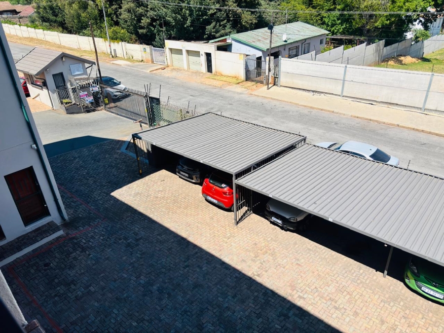 1 Bedroom Property for Sale in Krugersdorp North Gauteng