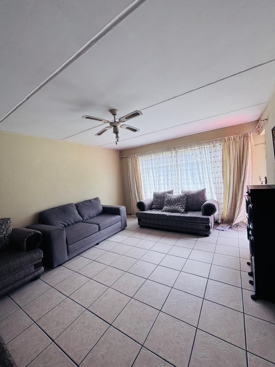 1 Bedroom Property for Sale in Krugersdorp North Gauteng